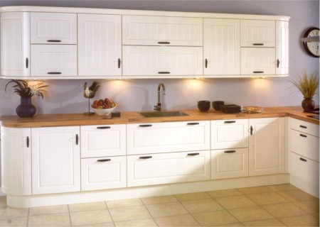 The Avondale Ivory kitchen design is available from Gee's Kitchens, Bedrooms & Flooring of Kildare.