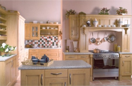 The Turnberry Pippy Oak kitchen design is available from Gee's Kitchens, Wardrobes & Flooring of Kildare.